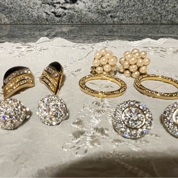 Elegant Gold-toned and Silver-toned Women's Clip Earrings Set. - Picture 2 of 8